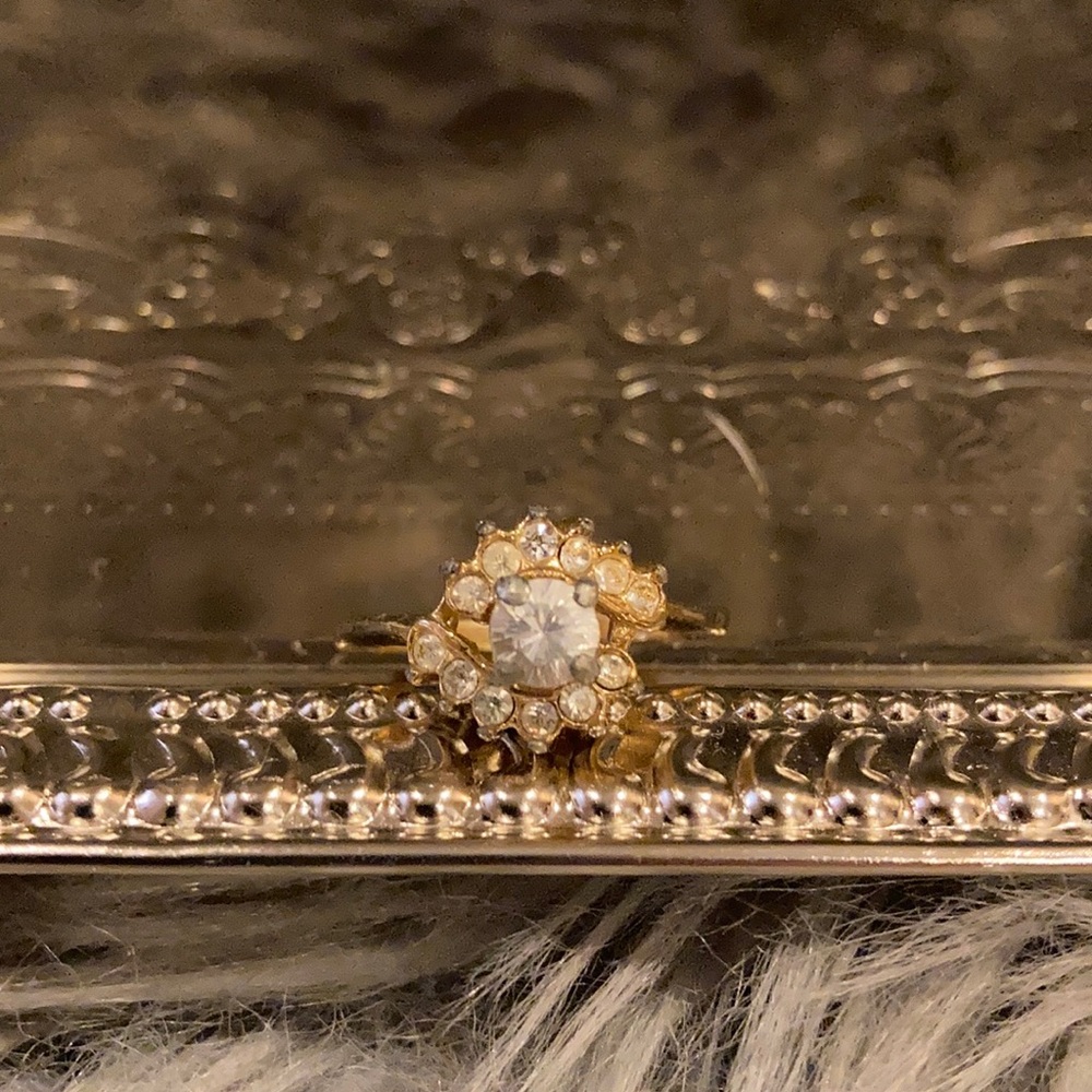 Gold ring, CZ stones.